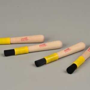 Alternative view of Renia Round Adhesive Brush