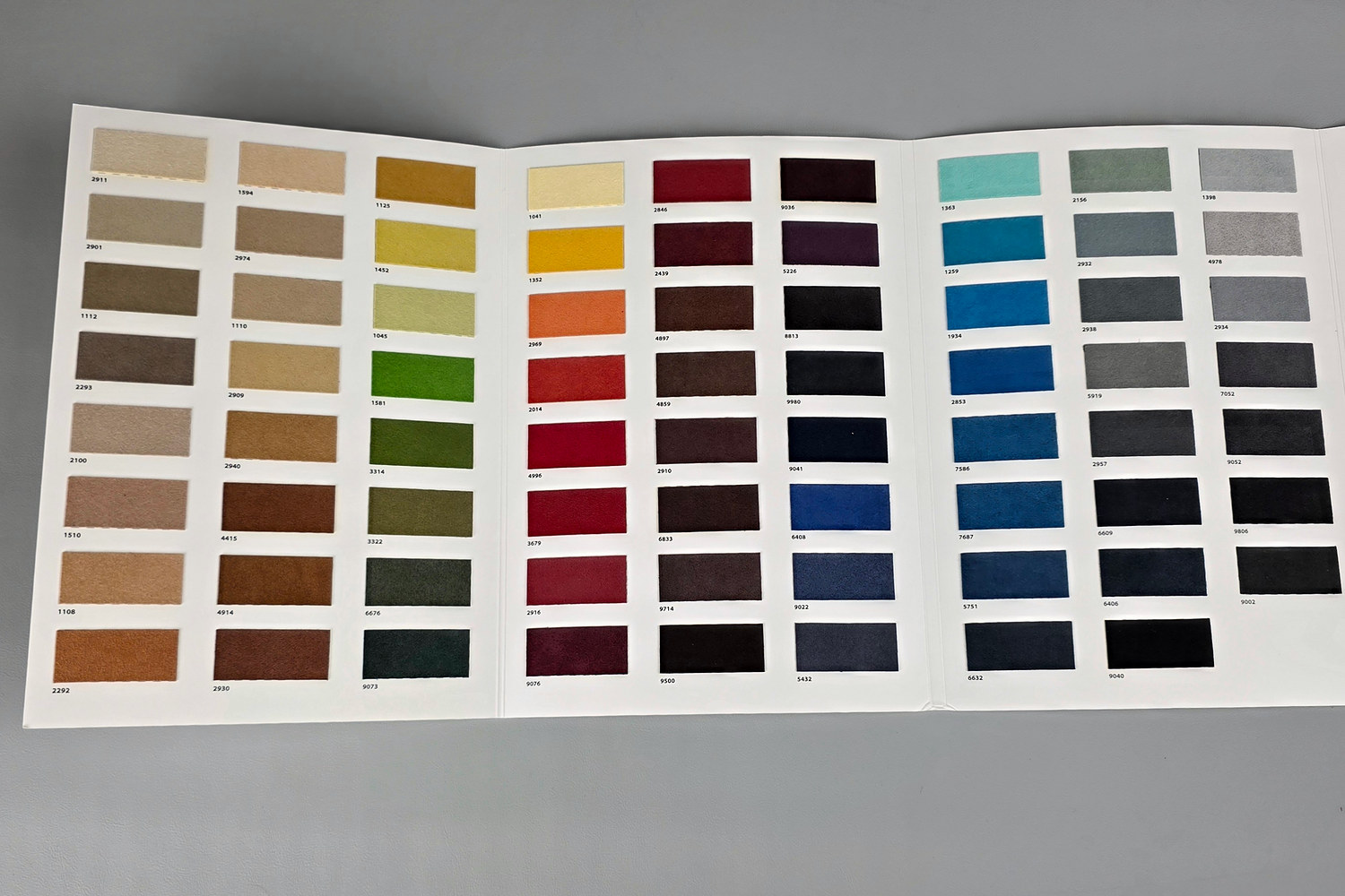 Alcantara® Automotive Catalogue — Colour Card with Cover and Soft Samples